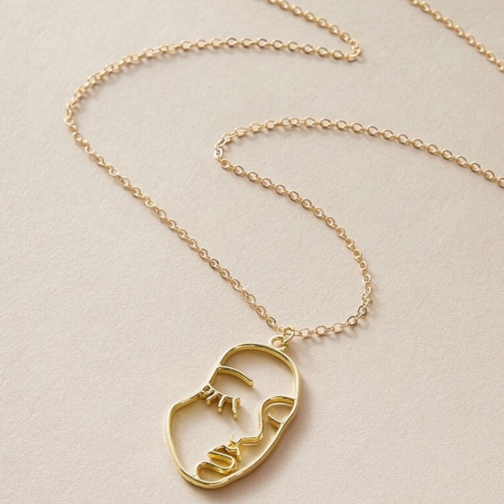 3/$30 💛 Abstract Face Necklace - Picture 2 of 3